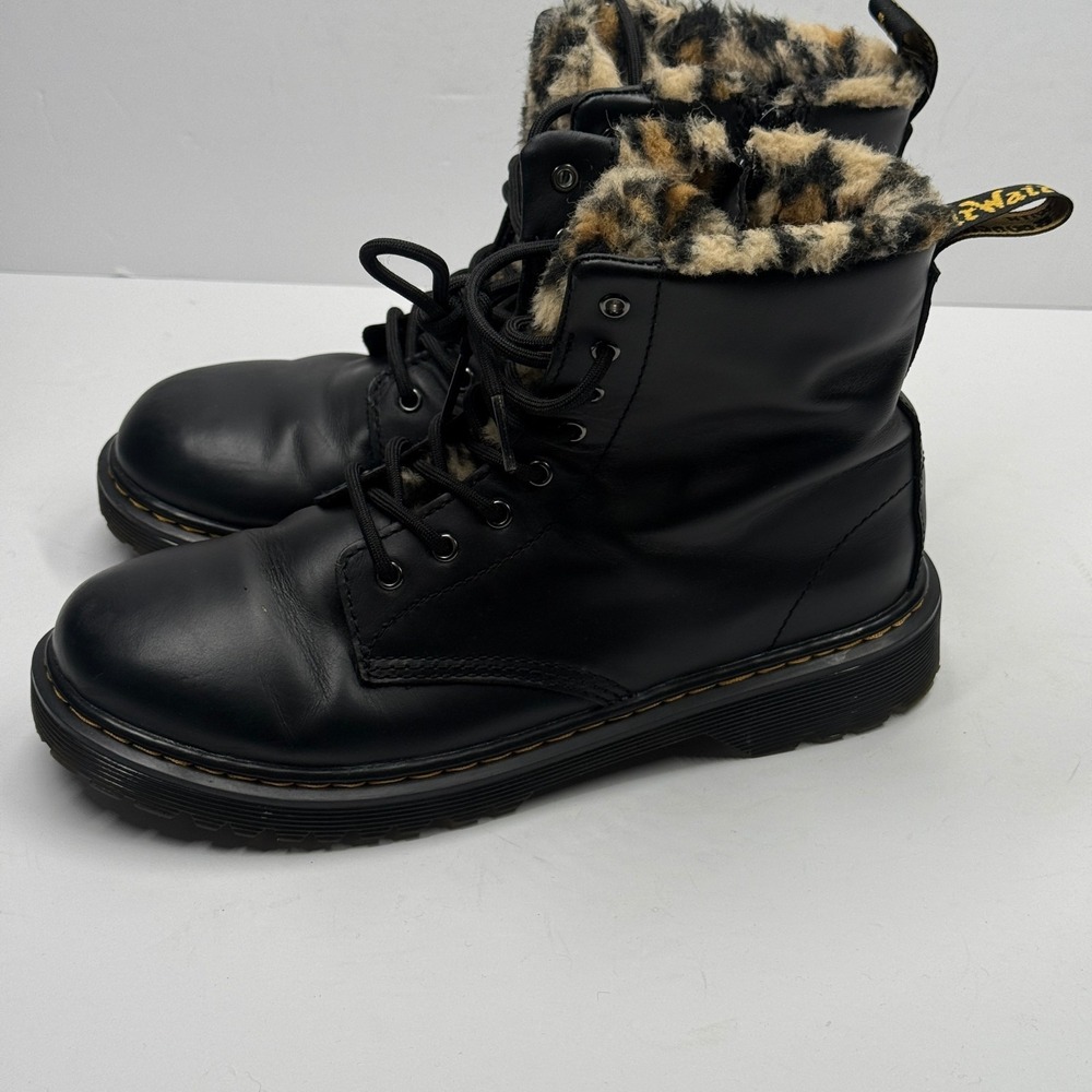 Dr. Martens 1460 Serena Leo Leopard Faux Fur Lined‎ Black Leather Boots 6M - Picture 7 of 10
